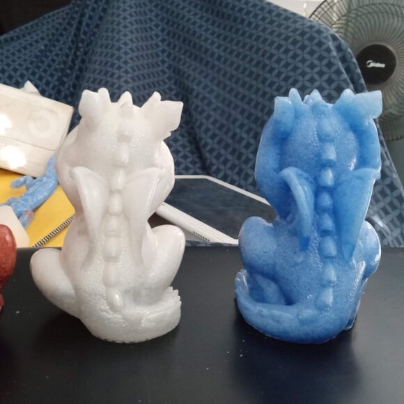 Handmade Patriotic Red White Blue Dragon Statute - Picture 3 of 4